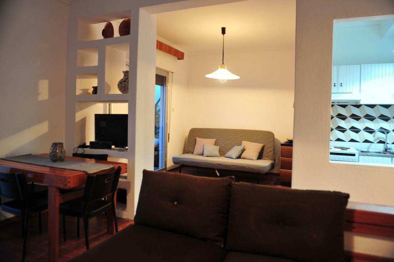 Apartment 99 Néa Péramos Exteriör bild